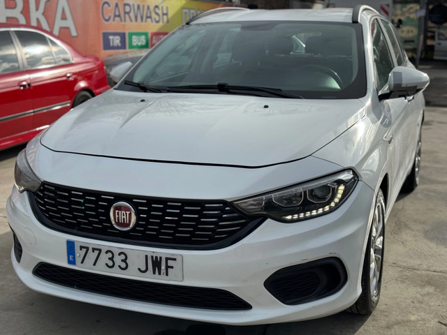 Fiat Tipo 1.4т+ Заводска газ* Фул Лед - автомобили, коли, обяви за нови и употребявани 2