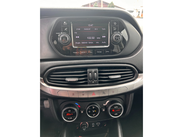 Fiat Tipo 1.3MJET NAVI EURO 6 - автомобили, коли, обяви за нови и употребявани 11