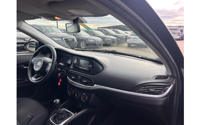 Fiat Tipo 1.3MJET NAVI EURO 6 - автомобили, коли, обяви за нови и употребявани 9