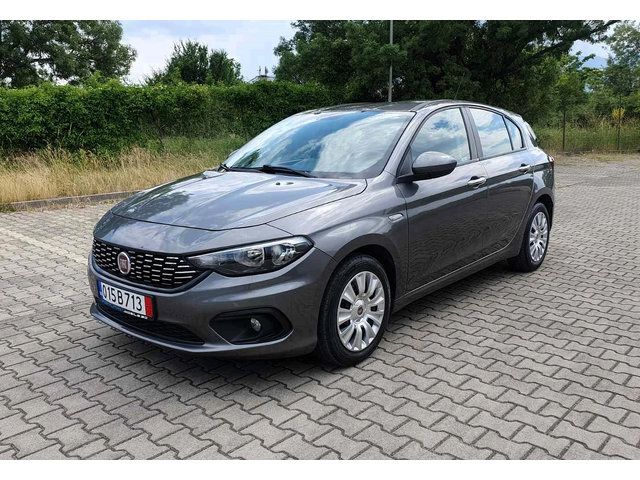 Fiat Tipo 1.3m-jet/95/Easy - автомобили, коли, обяви за нови и употребявани 0