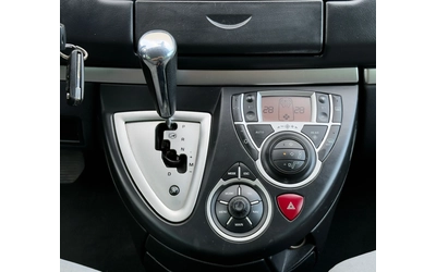Fiat Ulysse 2.2JTD AVTOMAT* ITALY - автомобили, коли, обяви за нови и употребявани 13