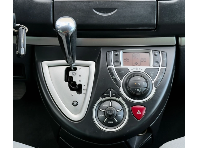 Fiat Ulysse 2.2JTD AVTOMAT* ITALY - автомобили, коли, обяви за нови и употребявани 13