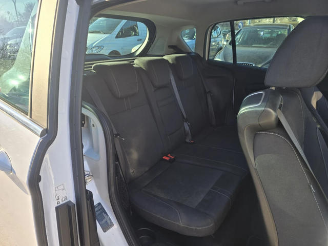 Ford B-Max 1.5d 75к.с Топ състояние - автомобили, коли, обяви за нови и употребявани 13