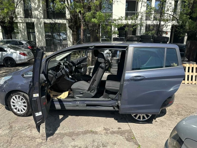 Ford B-Max 1, 0 - автомобили, коли, обяви за нови и употребявани 4