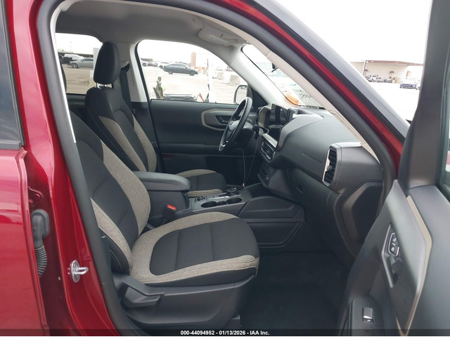 Ford BRONCO SPORT 1.5L I-3 DI, DOHC, VVT, TURBO, 181HP 4X4 Drive - автомобили, коли, обяви за нови и употребявани 4