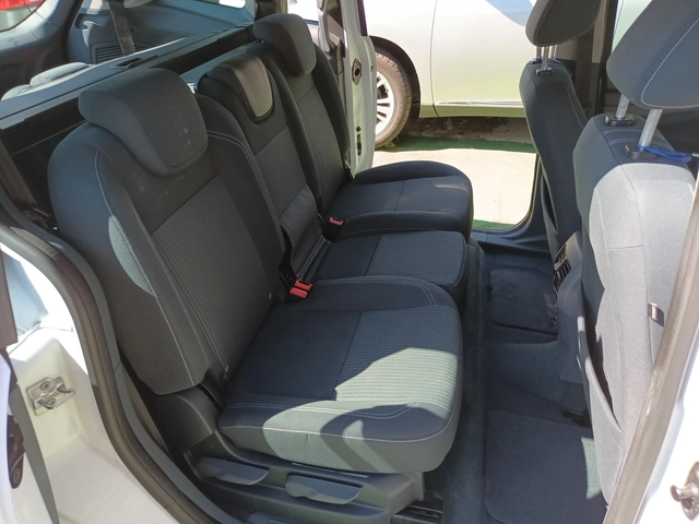 Ford C-max АВТОМАТИК/7-МЕСТЕН - автомобили, коли, обяви за нови и употребявани 8