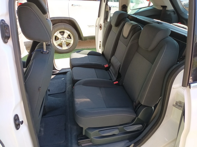 Ford C-max АВТОМАТИК/7-МЕСТЕН - автомобили, коли, обяви за нови и употребявани 9