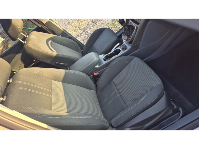 Ford C-max 1.6 I  ТИТАНИУМ ГАЗ  BRC FULL ЛИЗИНГ - автомобили, коли, обяви за нови и употребявани 8