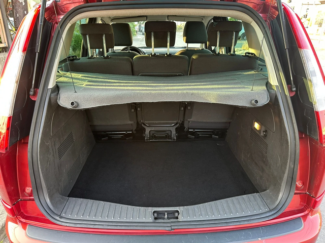 Ford C-max 1, 600 EURO4 - автомобили, коли, обяви за нови и употребявани 13