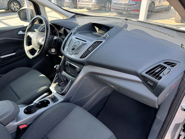 Ford C-max * 120ps* GAS* KЛИМА* ПАРКТРОНИК - автомобили, коли, обяви за нови и употребявани 9