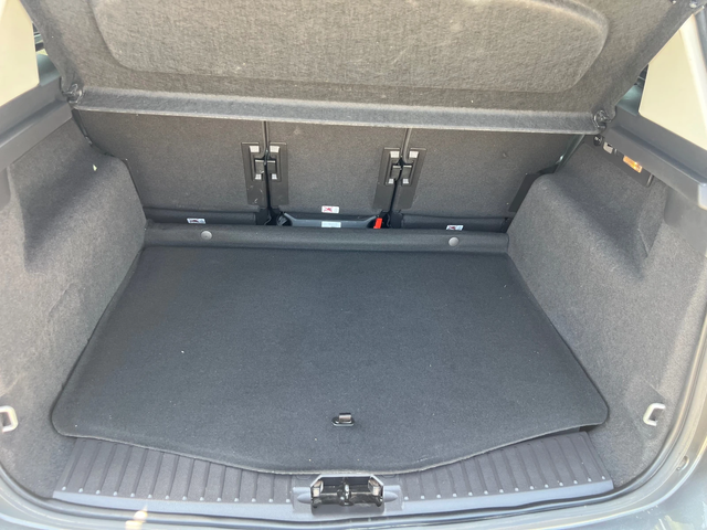 Ford C-max 1.6 ГАЗ.ИНЖ. - автомобили, коли, обяви за нови и употребявани 14