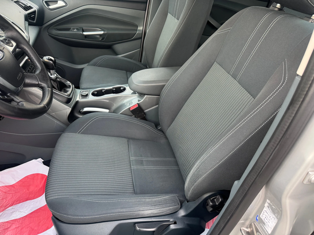 Ford C-max 1.6 Diesel 115k.c - автомобили, коли, обяви за нови и употребявани 6