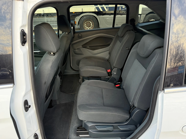 Ford C-max Grand 1.6 Ekoboost 6* 1 места - автомобили, коли, обяви за нови и употребявани 11