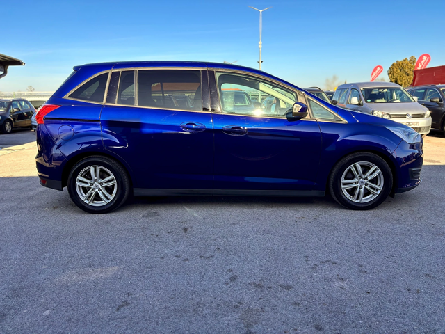 Ford C-max - автомобили, коли, обяви за нови и употребявани 3