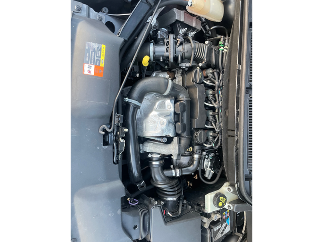 Ford C-max 1.6HDI-90-ITALIA - автомобили, коли, обяви за нови и употребявани 11