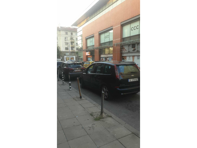 Ford C-max Титаниум - автомобили, коли, обяви за нови и употребявани 0