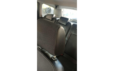 ford-c-max-titanium - 1