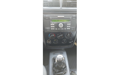 Ford Connect 1.8 tdci клима - автомобили, коли, обяви за нови и употребявани 10