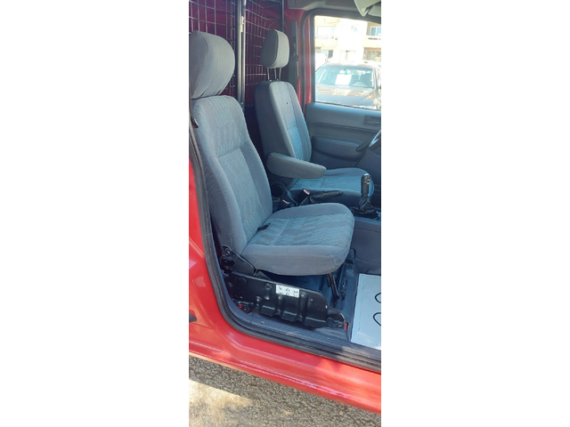 Ford Connect 1.8 tdci клима - автомобили, коли, обяви за нови и употребявани 11