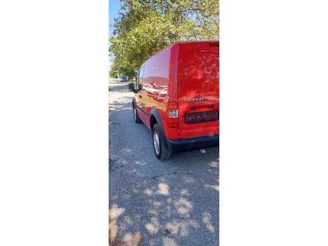 Ford Connect 1.8 tdci клима - автомобили, коли, обяви за нови и употребявани 1