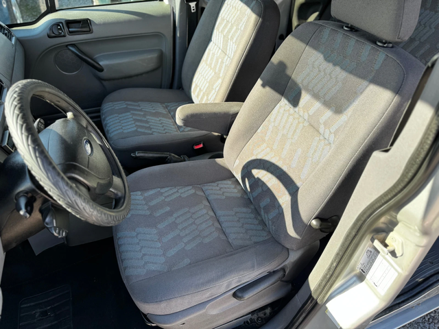 Ford Connect 1.8TDCI/90kc. - автомобили, коли, обяви за нови и употребявани 10