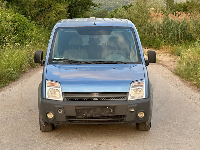 Ford Connect 1.8tdci - автомобили, коли, обяви за нови и употребявани 1