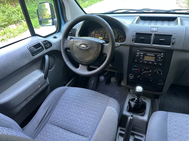 Ford Connect 1.8tdci - автомобили, коли, обяви за нови и употребявани 6