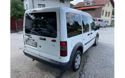 ford-connect-tourneo-1-8-tdci-4-1-kategoriya-n1-tovaro-patnicheski - 4