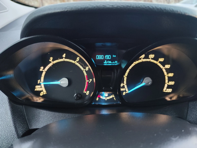 Ford Courier FORD Transit Courier 1.0 Trend, 100 к.с - автомобили, коли, обяви за нови и употребявани 10