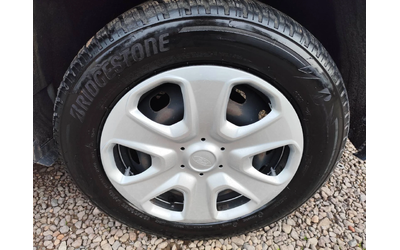 Ford Courier FORD Transit Courier 1.0 Trend, 100 к.с - автомобили, коли, обяви за нови и употребявани 14