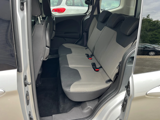 Ford Courier Италия 1.5 - автомобили, коли, обяви за нови и употребявани 14