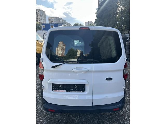 Ford Courier 1.5TD - автомобили, коли, обяви за нови и употребявани 3