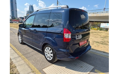 ford-courier - 3