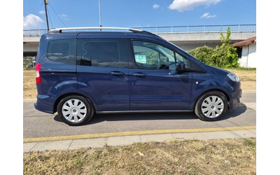 Ford Courier 1.5D - автомобили, коли, обяви за нови и употребявани 6