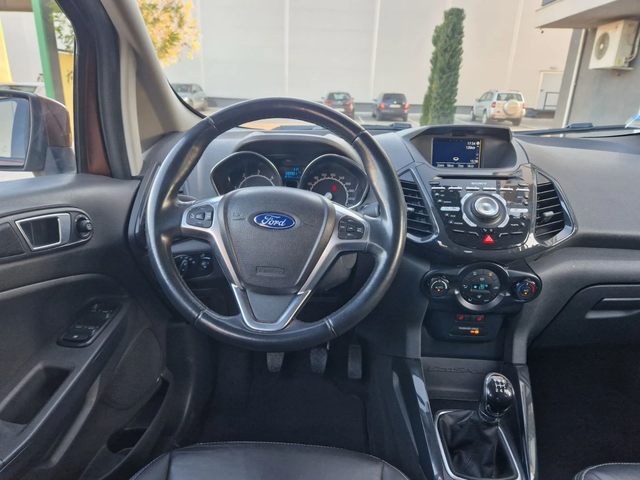 Ford EcoSport 1.5 TDCI / 95 к.с.НАВИГАЦИЯ - автомобили, коли, обяви за нови и употребявани 13