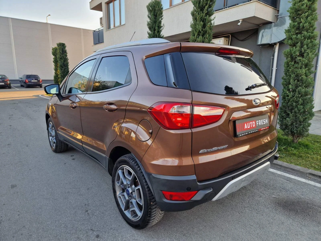 Ford EcoSport 1.5 TDCI / 95 к.с.НАВИГАЦИЯ - автомобили, коли, обяви за нови и употребявани 4