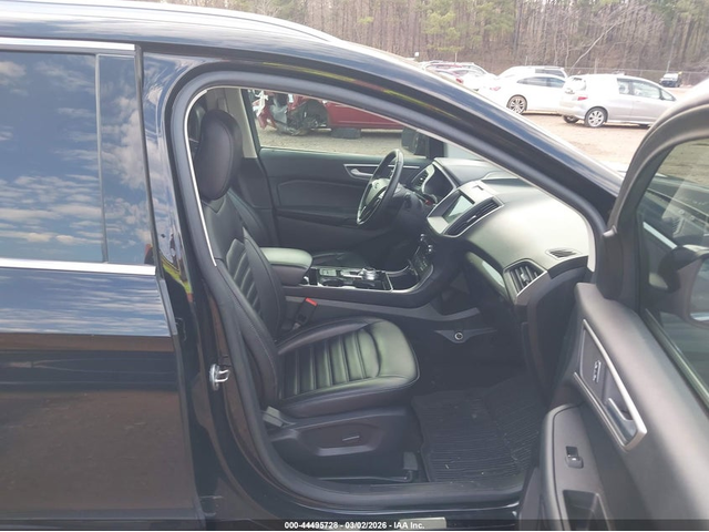 Ford Edge 2.0L I-4 DI, DOHC, VVT, TURBO, 250HP Front Wheel Drive - автомобили, коли, обяви за нови и употребявани 4