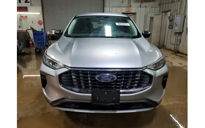 ford-escape-1-5l-3-4x4-w-front-whl-drv - 5