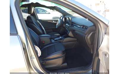 ford-escape-1-5l-i-3-di-dohc-vvt-turbo-180hp-front-wheel-drive - 4