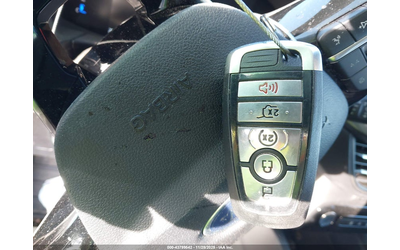 Ford Escape 1.5L I-3 DI, DOHC, VVT, TURBO, 180HP Front Wheel Drive - автомобили, коли, обяви за нови и употребявани 10