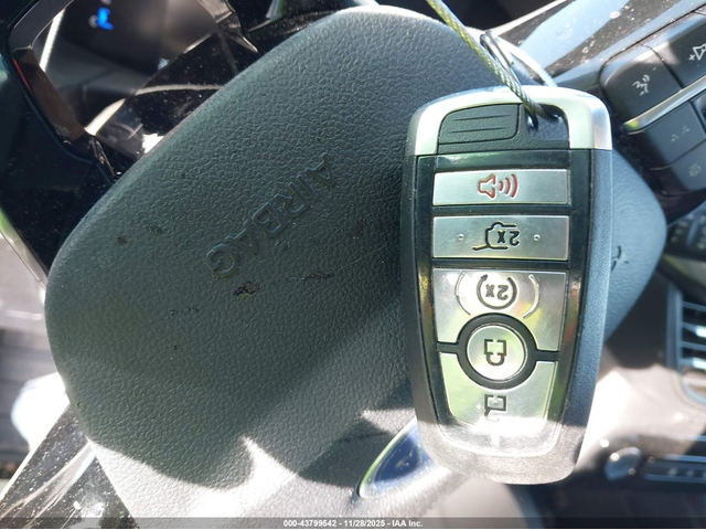 Ford Escape 1.5L I-3 DI, DOHC, VVT, TURBO, 180HP Front Wheel Drive - автомобили, коли, обяви за нови и употребявани 10