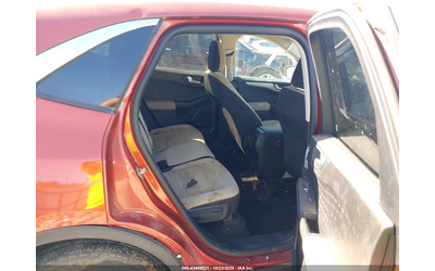 Ford Escape 1.5L I-3 DI, DOHC, VVT, TURBO, 181HP Front Wheel Drive - автомобили, коли, обяви за нови и употребявани 7