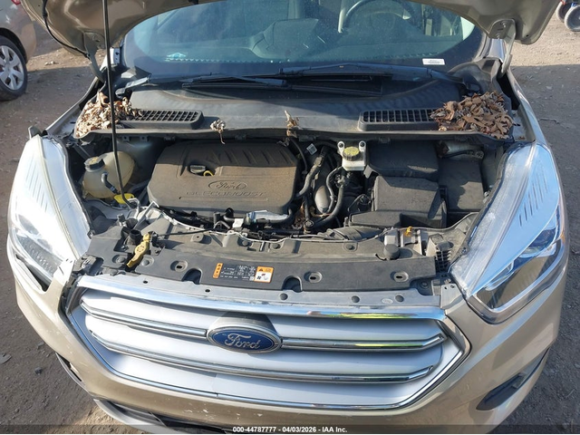 Ford Escape 1.5L I-4 DI, DOHC, VVT, TURBO, 179HP Front Wheel Drive - автомобили, коли, обяви за нови и употребявани 9