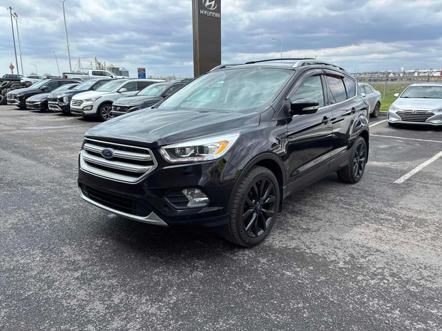 Ford Escape * Titanium * 2 КЛЮЧА* PANO* KEYLESS* ПОДГРЕВ* - автомобили, коли, обяви за нови и употребявани 0