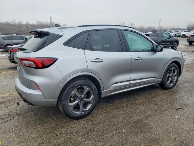 Ford Escape ST LINE FWD - автомобили, коли, обяви за нови и употребявани 2