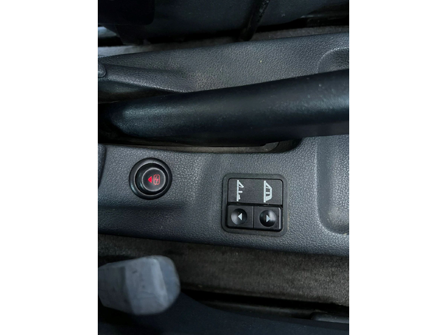 Ford Escort 1.6I - автомобили, коли, обяви за нови и употребявани 11