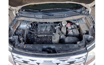 Ford Explorer 3.5L 6 Front-wheel Drive - автомобили, коли, обяви за нови и употребявани 11