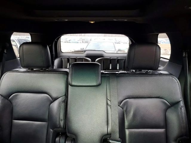 Ford Explorer XLT - автомобили, коли, обяви за нови и употребявани 8