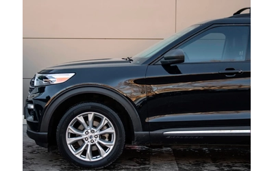 ford-explorer - 2
