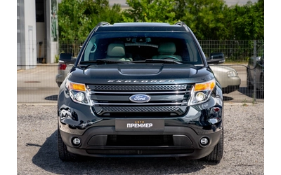 ford-explorer - 1
